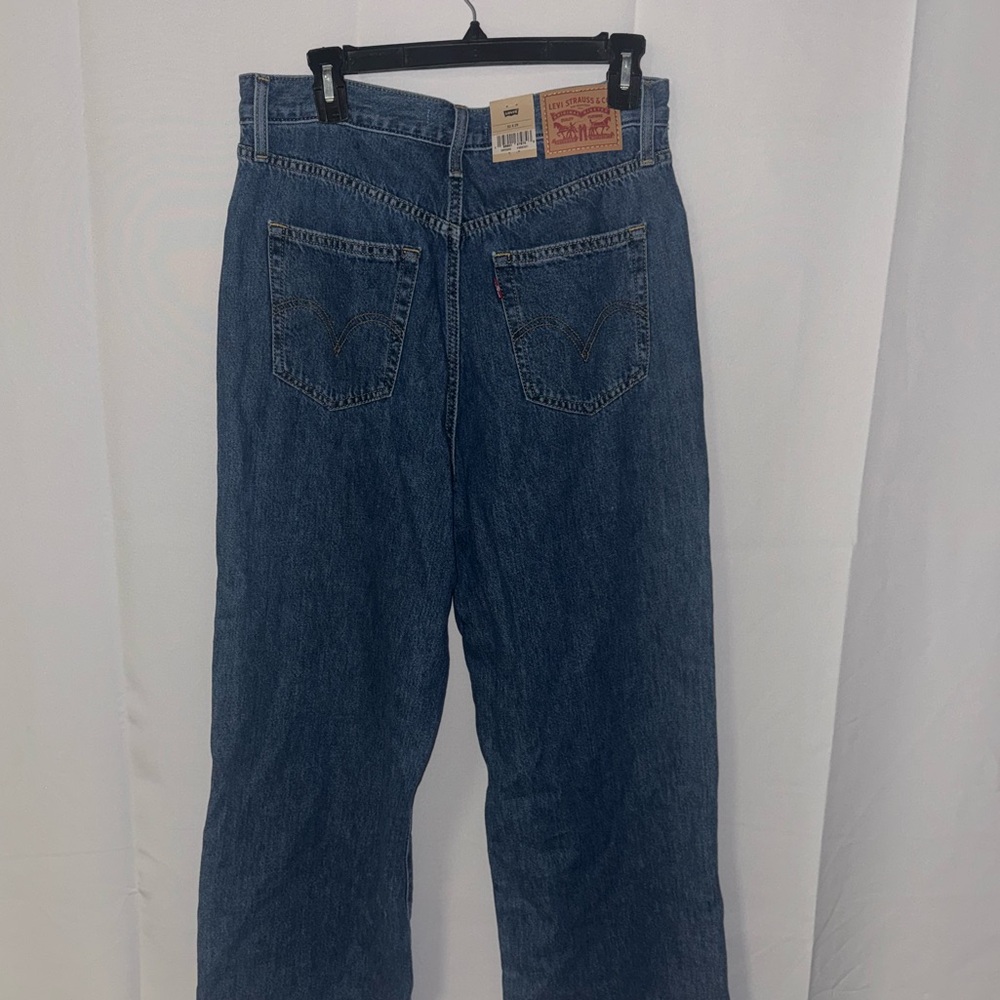 Levi's Women's Wide Leg Jeans, high rise. - Picture 5 of 7